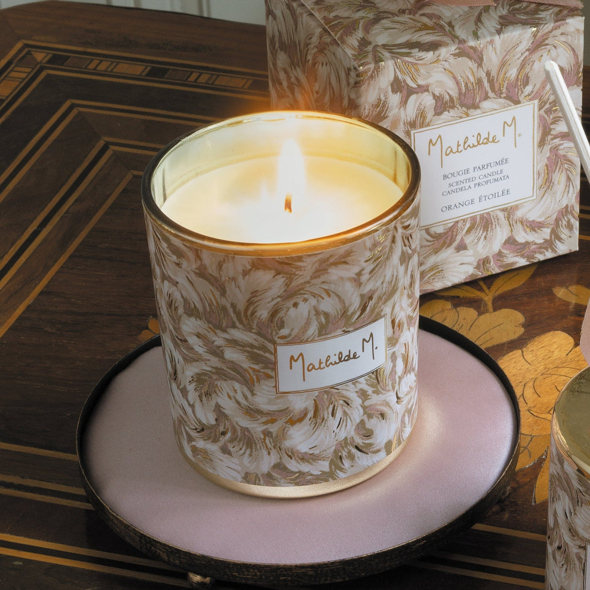 Candela Profumata Fragranza Ambre Souverain - Fêtes Majestueuses Candela Profumata Mathilde M.